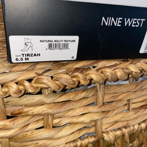 Genuine Leather Natural Snake Skin Print Nine West Tirzah Ankle Boots 6.5 - Picture 9 of 11